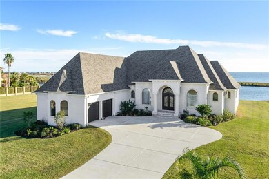 1504 Lakeshore Blvd. A beautoful home with a gorge