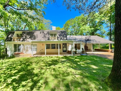 2404 7th St N, Columbus, MS 39705 - photo 4