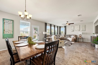 2081 Brandywine Dr, New Braunfels, TX 78130 - photo 6