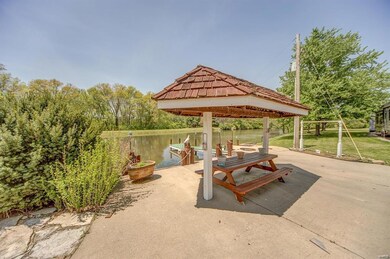 unlisted-address, Freeburg, IL 62243 - photo 2