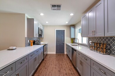 Quartz Counter Tops