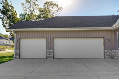 738 Rippling Creek Rd, Nixa, MO 65714 - photo 4