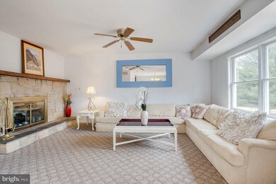 12211 Happy Hollow Rd, Cockeysville, MD 21030 - photo 6