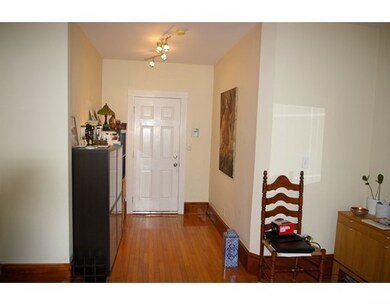31 Queensberry St unit 12, Boston, MA 02215 - photo 5