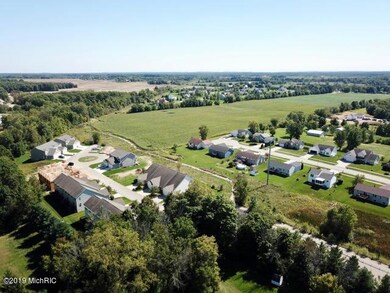 broad view of neighborhood