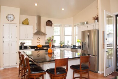Kitchen1