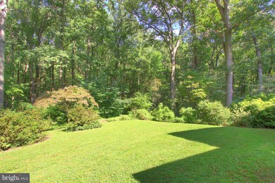 8548 Pineway Ct, Laurel, MD 20723 - photo 4