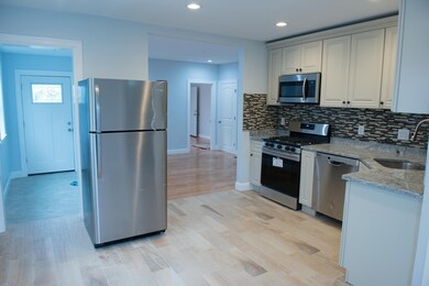 98 Intervale St unit 98, Quincy, MA 02169 - photo 3