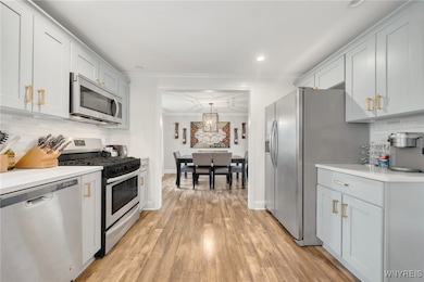 Kitchen, nice view into eating area