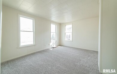 1417 Pekin St, Lincoln, IL 62656 - photo 7