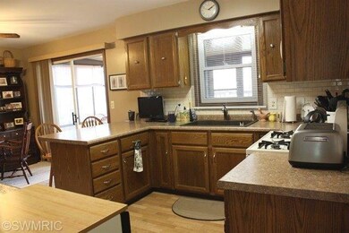 616 Plum St, Wayland, MI 49348 - photo 7