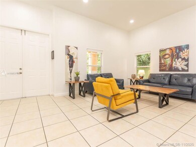 11350 NW 61st St, Doral, FL 33178 - photo 4