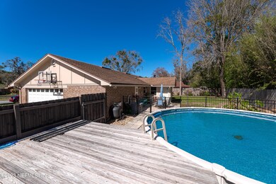 4961 Lofty Pines Cir E, Jacksonville, FL 32210 - photo 5