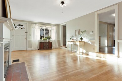 37 Hyde St, Danvers, MA 01923 - photo 6