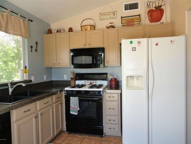 6 Kitchen