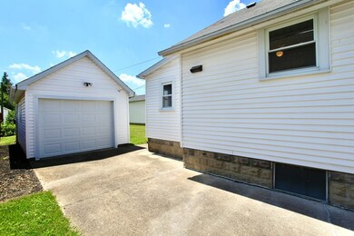 1 Car Detached Garage