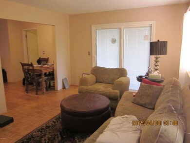 FAMILY ROOM WITH VIEW OF EATING AREA