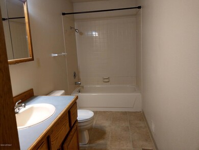 7475 Rawhide Bath#1