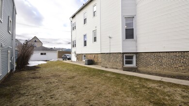 3148 N Christiana Ave, Chicago, IL 60618 - photo 2