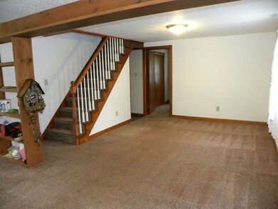 300 Partridge Hill Rd, Charlton, MA 01507 - photo 3