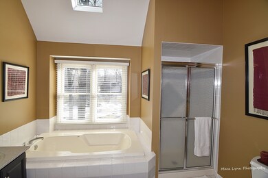 1150 Wintergreen Terrace, Batavia, IL 60510 - photo 7