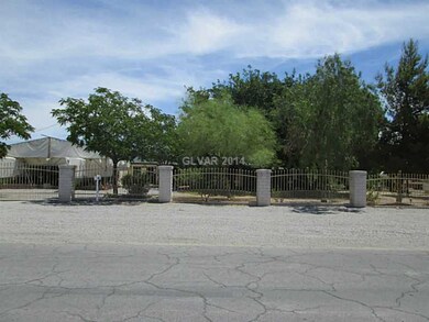 Yard/Garden. Property from across street Showing l
