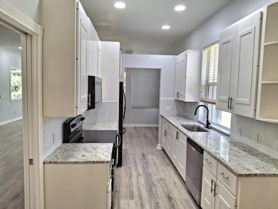 7504 SE Marsh Fern Ln, Hobe Sound, FL 33455 - photo 6