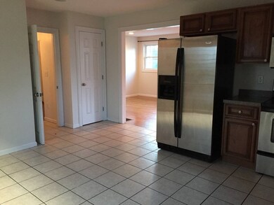 32 Derby St unit B, Worcester, MA 01604 - photo 7