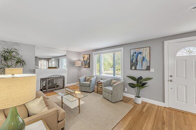 72 Lyall St, West Roxbury, MA 02132 - photo 4