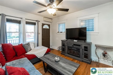 2419 Forest St, Easton, PA 18042 - photo 6