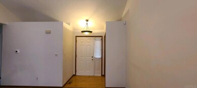 26344 Wayne Cir, South Bend, IN 46619 - photo 6