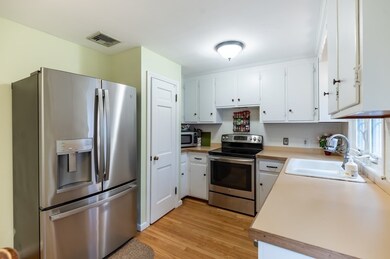 16 Robandy Rd, Andover, MA 01810 - photo 6