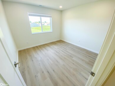 510 Layne Dr, West Burlington, IA 52655 - photo 6