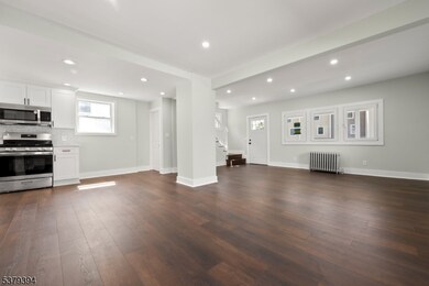 240 Berry St, Hackensack, NJ 07601 - photo 7