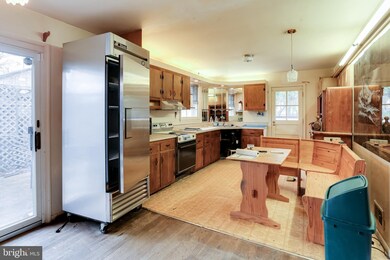 13232 Greenmount Ave, Beltsville, MD 20705 - photo 7