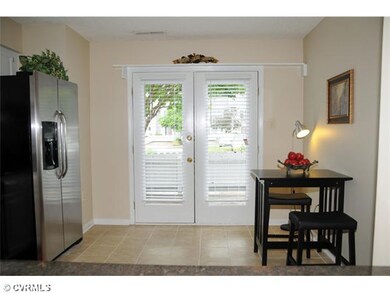 12329 Sir James Ct unit n/a, Henrico, VA 23233 - photo 3