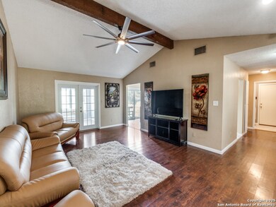 1174 Mooncrest, New Braunfels, TX 78130 - photo 5