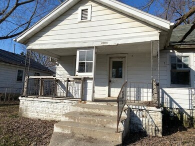 813 S Shipley St, Muncie, IN 47302 - photo 3
