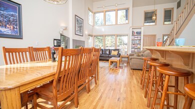57792 Pyramid Mtn. Sunriver, OR 97707