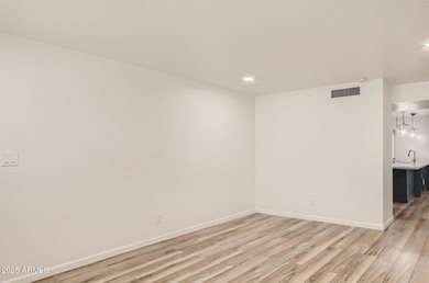 3115 S Kachina Dr, Tempe, AZ 85282 - photo 5