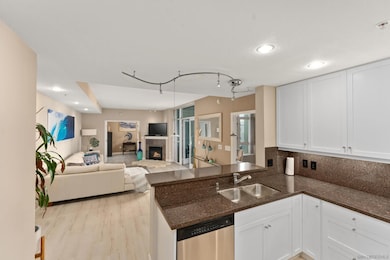 Discovery @ Cortez Hill unit 701, San Diego, CA 92101 - photo 4