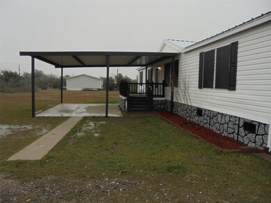 348 Cactus View Dr, Springtown, TX 76082 - photo 4