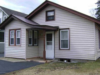 34 Haviland Ave, Glens Falls, NY 12801 - photo 3