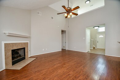 5206 Balmorhea Dr, Pearland, TX 77584 - photo 7