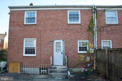 1302 Crownfield Ct, Baltimore, MD 21239 - photo 4