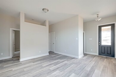 23814 Pullin Dr, Pleasanton, TX 78064 - photo 4