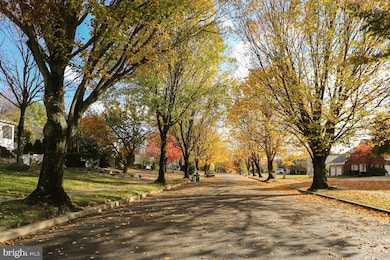 8445 Early Bud Way, Laurel, MD 20723 - photo 3