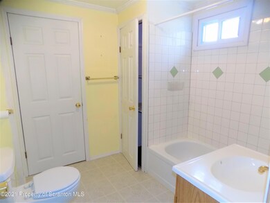 645 Laurel St unit 647, Scranton, PA 18519 - photo 3