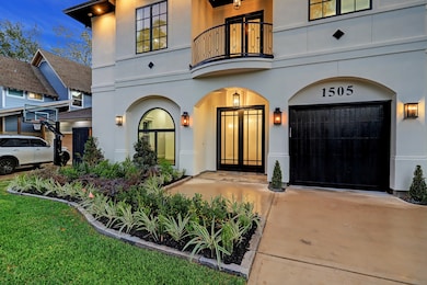 1554 Hewitt Dr, Houston, TX 77018 - photo 3