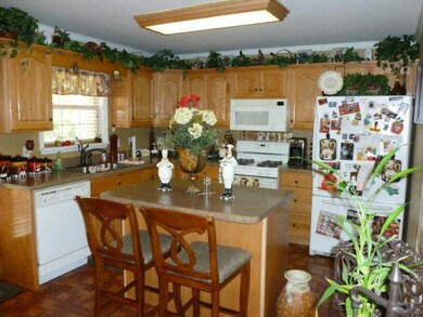 210 Sherwood Dr, Manchester, TN 37355 - photo 7